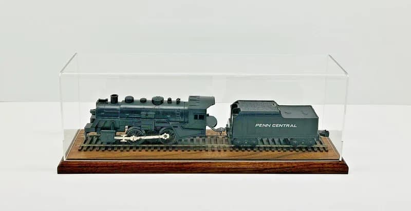 24" O Scale Model Train Display Case, Walnut Base